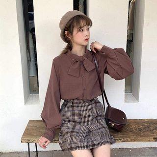 Lantern-sleeve Tie-waist Plain Shirt / High-waist Plaid Skirt