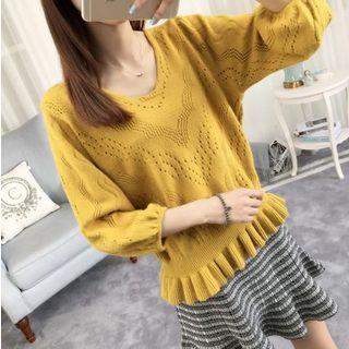 Frill Hem Perforated 3/4-sleeve V-neck Knit Top