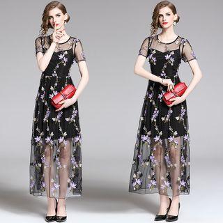 Short-sleeve Floral Mesh A-line Midi Dress