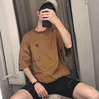 Reverse Pocket Round-neck Short-sleeve Top