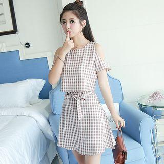 Set: Plaid Cut Out Shoulder Short Sleeve Top + Skirt