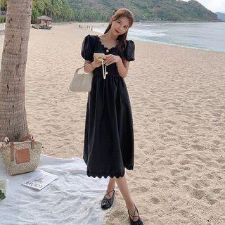 Wavy Trim Buttoned Dress