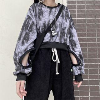 Printed Cut-out Cropped Pullover