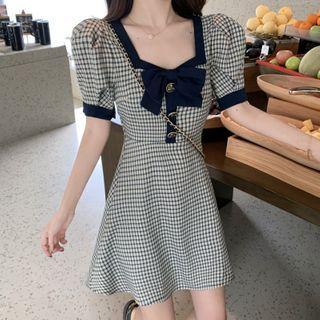 Short-sleeve Plaid Bow Dress