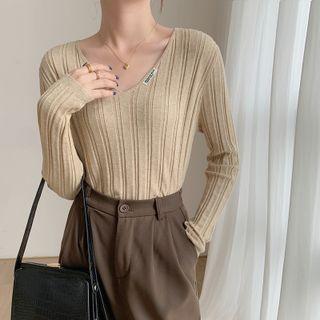 V-neck Applique Sweater