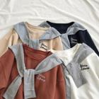 Mock-two Lettering Loose-fit Pullover