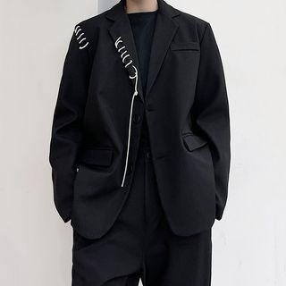 Strappy Single-breasted Blazer