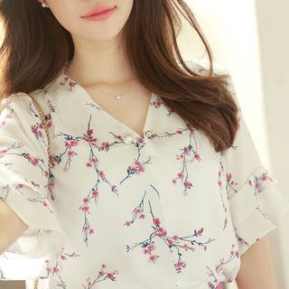Printed Chiffon Top With Brooch
