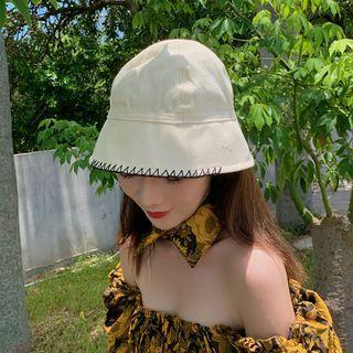 Contrast Stitching Bucket Hat Off-white - One Size
