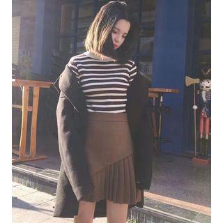 Asymmetric Pleated Skirt