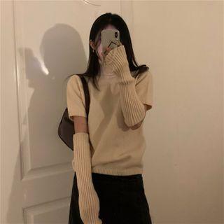 Set: Short-sleeve Turtleneck Knit Top + Arm Sleeves