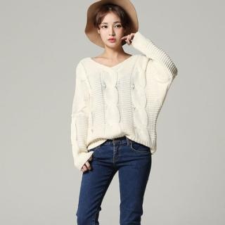 V-neck Cable Knit Top