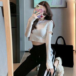 Set: Long-sleeve Cutout T-shirt + Sweatpants