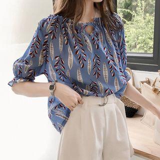 Short-sleeve Off-shoulder Floral Chiffon Blouse