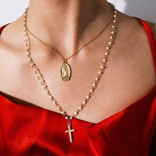 Alloy Embossed Pendant & Cross Pendant Layered Necklace Gold - One Size