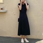 Short Sleeve Round Neck Plain Dress