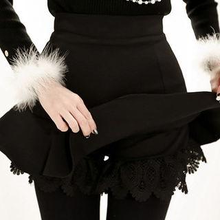 Inset Ruffle-hem Skirt Laced-hem Shorts