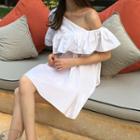 Short Sleeve Frill Off-short Plain Dress