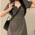 Short-sleeve Plaid Mini A-line Dress / Midi Dress