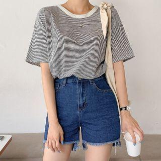 Fringed Dip-back Denim Shorts