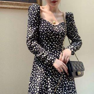 Puff Sleeve Sweetheart Print Chiffon Dress