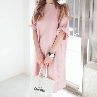 Crew-neck 3/4-sleeve T-shirt Dress / T-shirt