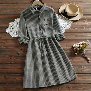 Fleece-lined Cat Embroidered Tie-waist Dress