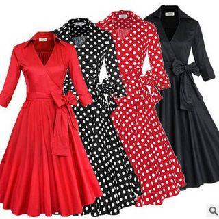 Bow Accent 3/4-sleeve Midi Dress