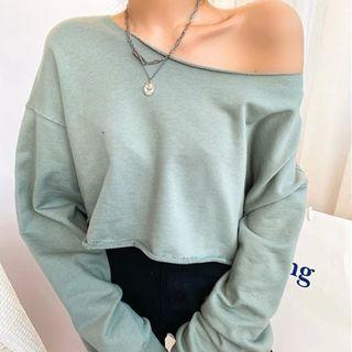Long Sleeve Cold Shoulder Plain Crop Top