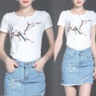 Set: Embroidered Short-sleeve T-shirt + Denim Skirt