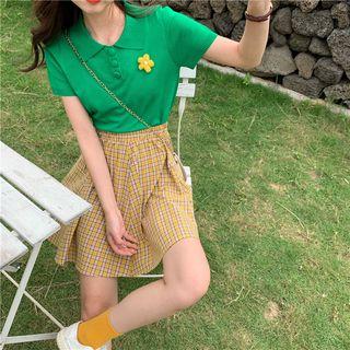 Flower Detail Short-sleeve Knit Polo Shirt
