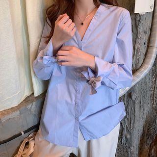 V-neck Shirt Blue - One Size