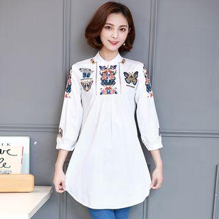 Butterfly Embroidered 3/4 Sleeve Shirt