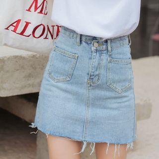 Asymmetrical A-line Fray Hem Denim Skirt