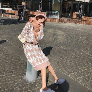 Pattern Long-sleeve Loose-fit Knit Dress
