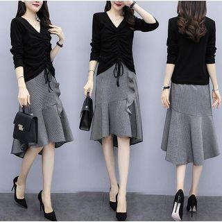 Set: Long-sleeve Drawstring T-shirt + Houndstooth Midi Mermaid Skirt