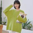 Plain Round-neck Knit Sweater