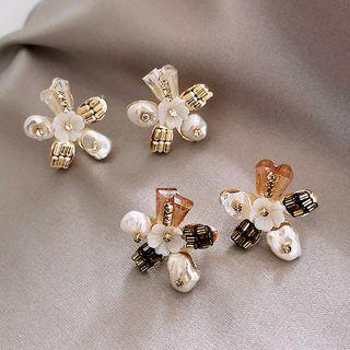 Faux Pearl Floral Stud Earring