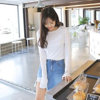 Hole-back Long-sleeve T-shirt