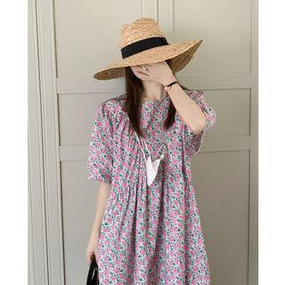 Short-sleeve Floral Print Loose-fit Dress As Figure - One Size