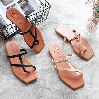 Loop-toe T-bar Slide Sandals