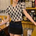 Short-sleeve Check Slim-fit Cropped Top As Figure - One Size