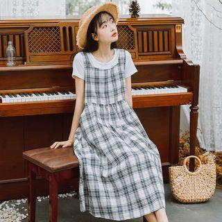 Plaid Strappy A-line Dress / Short-sleeve T-shirt / Set