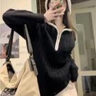 Turtleneck Two-tone Loose-fit Sweater