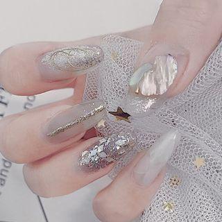 Irregular Shell Nail Art Decoration