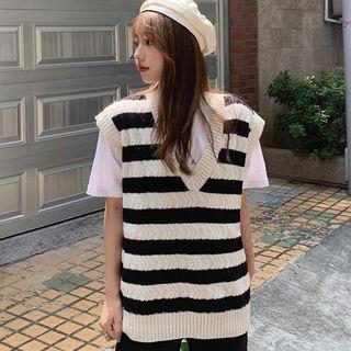 Striped V-neck Knit Vest Black - One Size