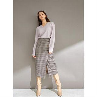 Buttoned Checked H-line Wrap Skirt