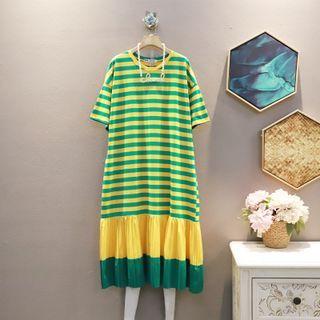 Short-sleeve Color Block Striped Panel Smocked Dress