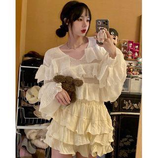 Long-sleeve Ruffled Knit Top / Mini Skirt