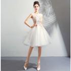 Sleeveless Flower Applique Mini Prom Dress